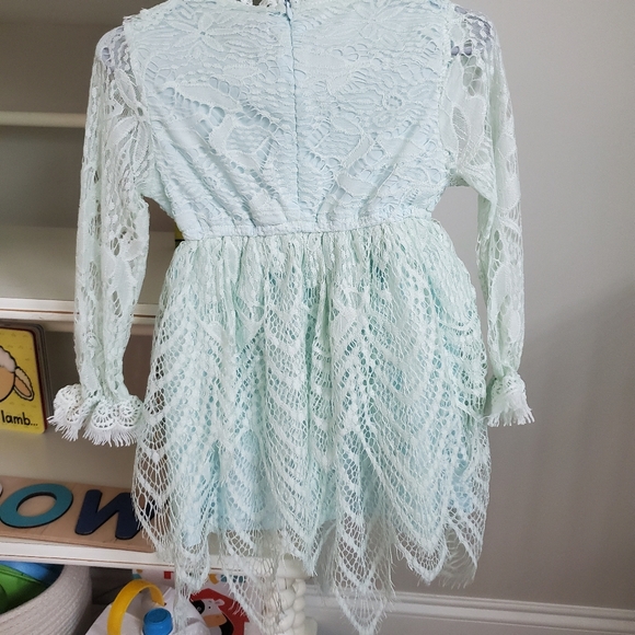 Trish Scully - Picture 3 of 3